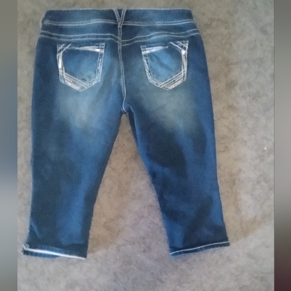Maurices Blue Distressed Capris - Picture 2 of 3
